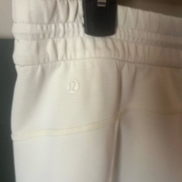 Lululemon Athletica cropped Pants - Picture 6 of 8